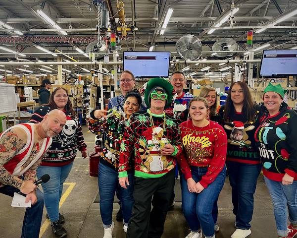 Reviva – Ugly Sweater Contest 